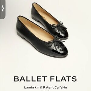 CHANEL Black Patent Leather Ballet Flats
